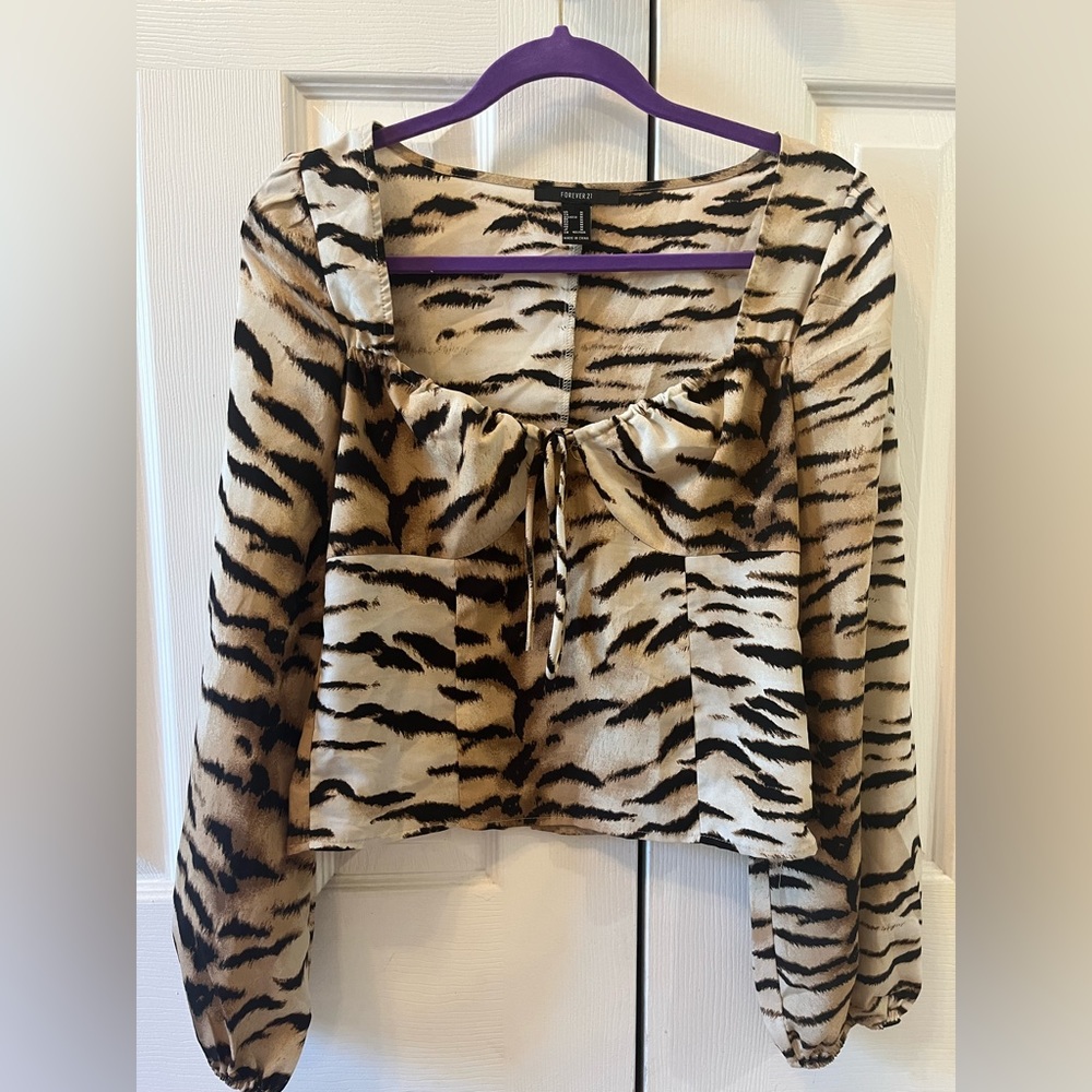 Long sleeve tiger print blouse with front tie